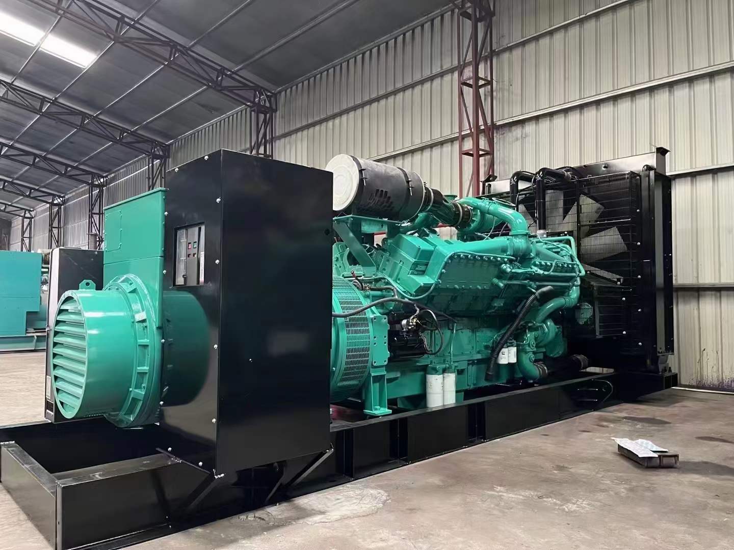 穆棱如何降低 800kW 柴油发电机输出电流的波动？